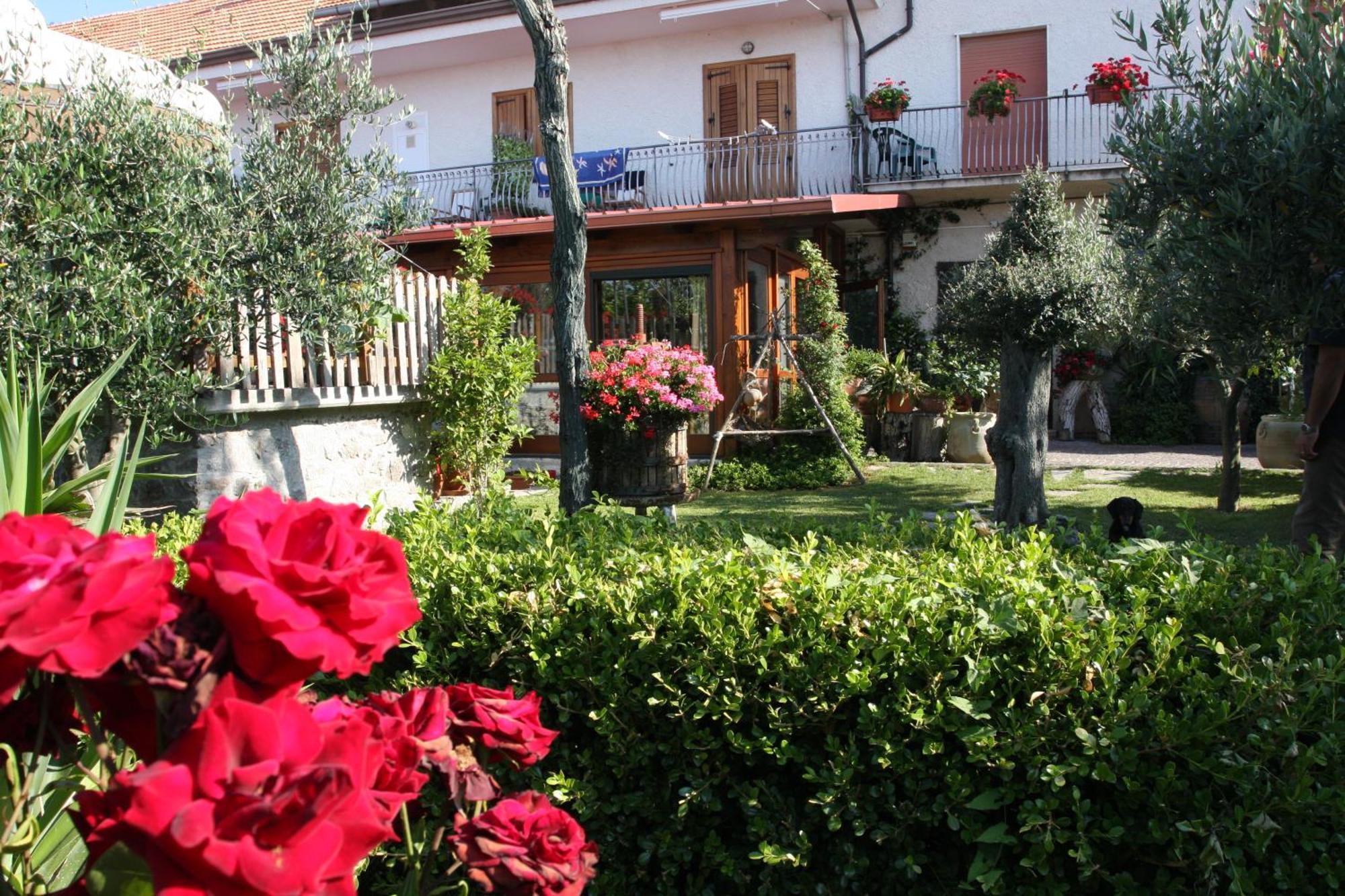 Agriturismo Mare E Monti Аджерола Екстер'єр фото